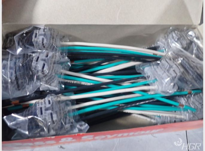 Passseymour Plug Tail Female Connectors