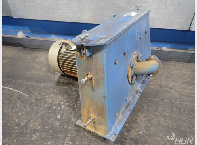  Blower