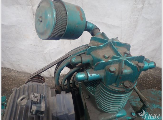  Air Compressor