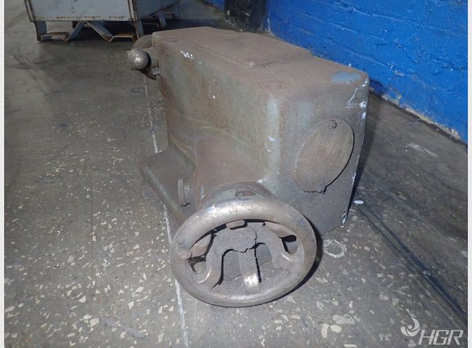  Tail Stock