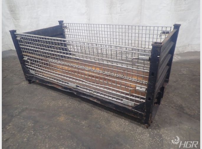  Stackable Wire Basket