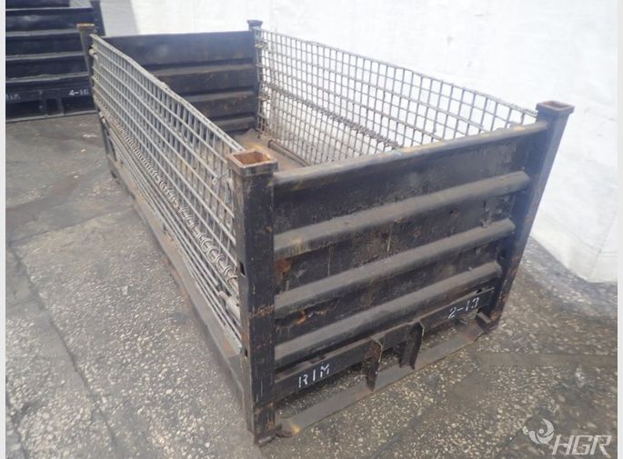  Stackable Wire Basket