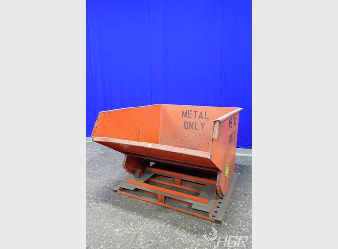 Meco Self Dumping Hopper
