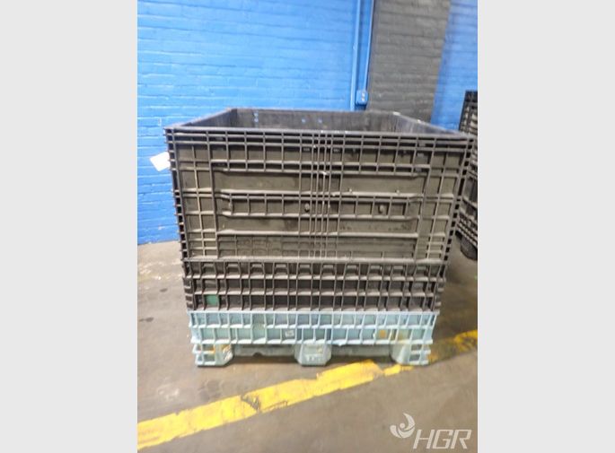  Stackable Plastic Bin