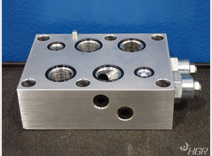 Sun Hydraulic Manifold