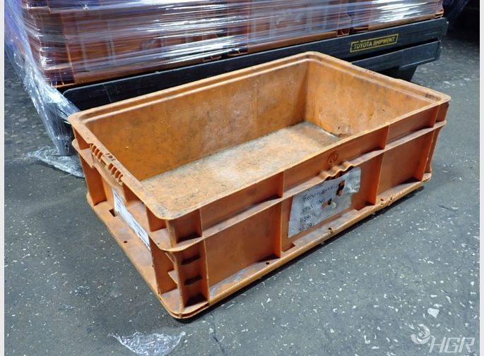  Plastic Totes