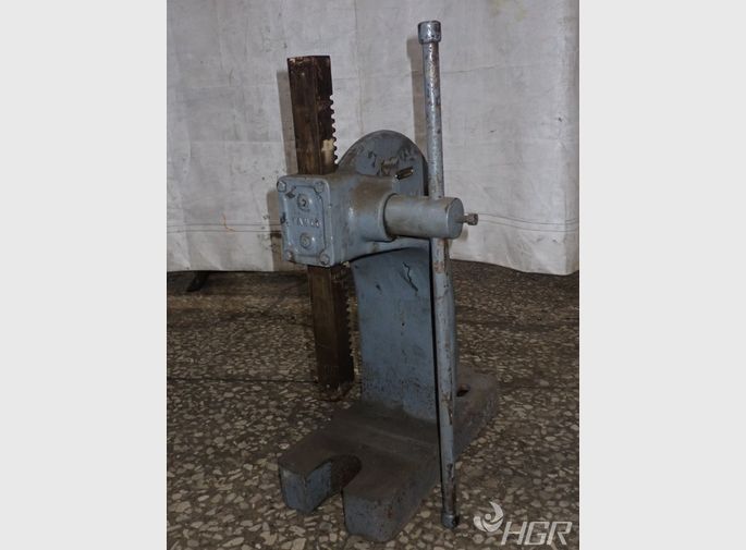 Famco Arbor Press