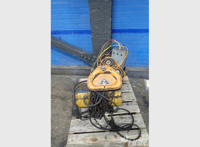 Acco Chain Hoist