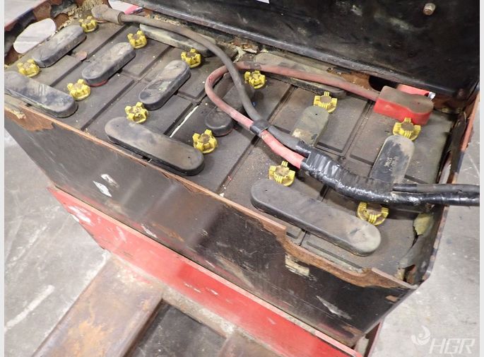 Raymond Electric Pallet Jack
