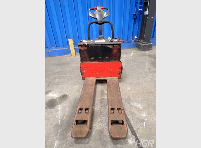 Raymond Electric Pallet Jack