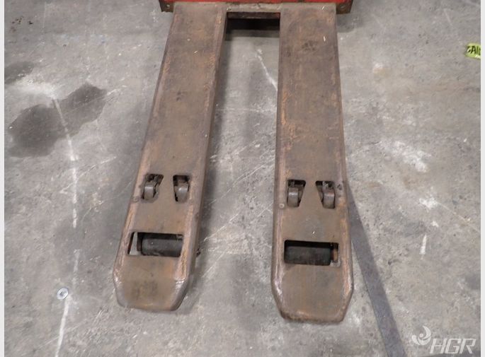 Raymond Electric Pallet Jack