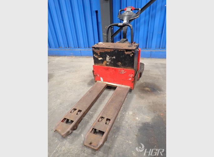 Raymond Electric Pallet Jack