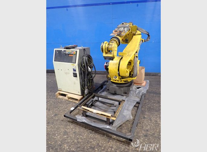 Fanuc Fanuc R2000i 165f  Robot