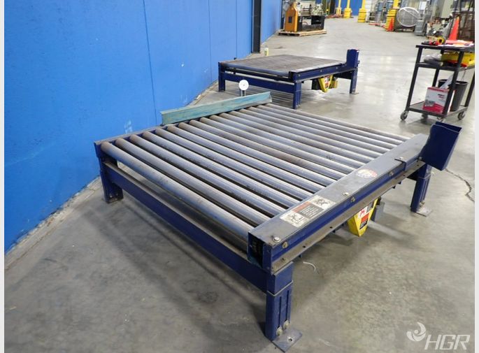  Motorized Roller Conveyor