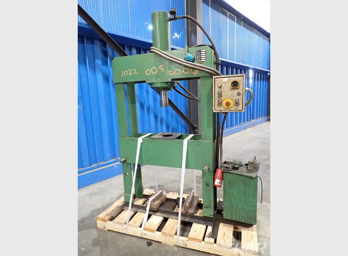 Dake Hydraulic Press