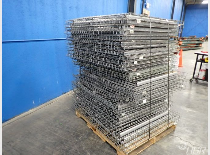 Husky Pallet Racking  Decking