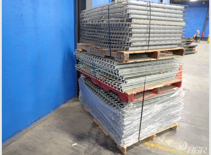  Pallet Racking  Decking