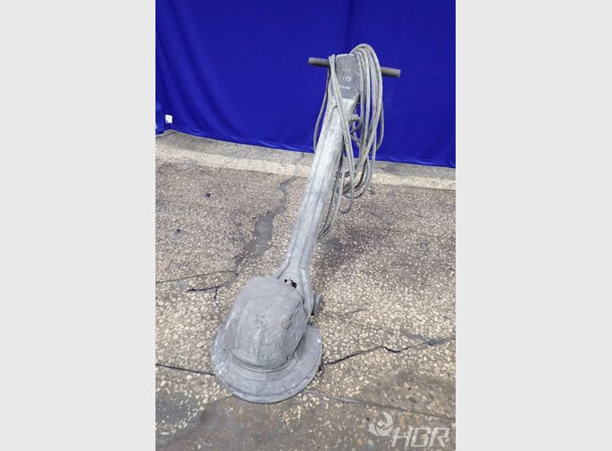 Nobles Floor Scrubber