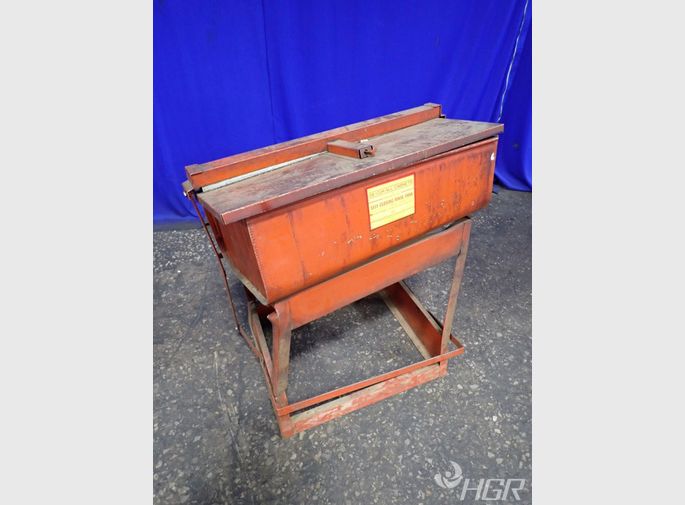 Aa  Self Closing Rinse Tank
