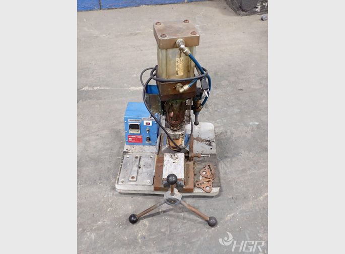 Econo Table Top Molder