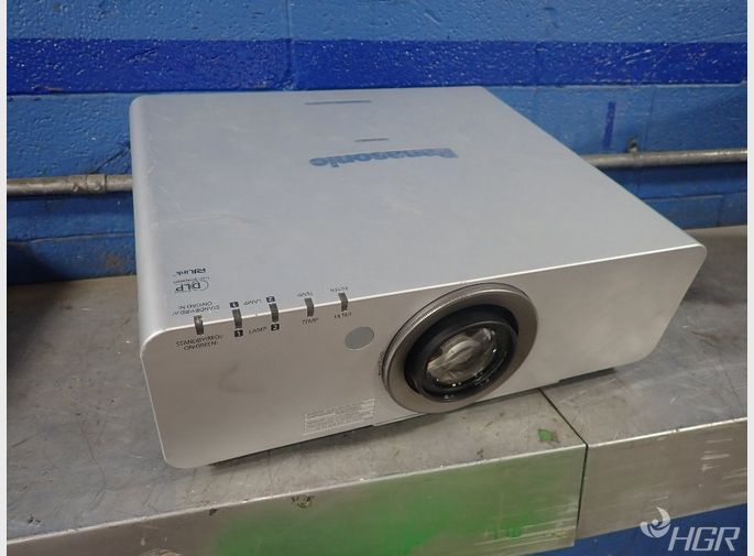 used panasonic projector