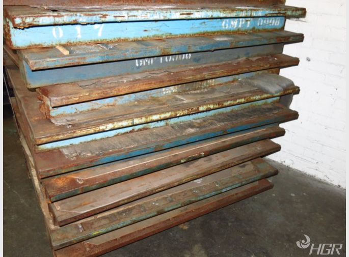  Steel Skids