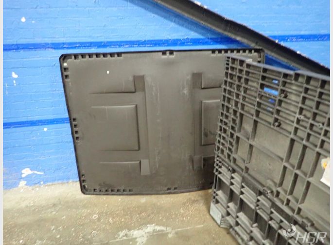  Collapsible Plastic Crate
