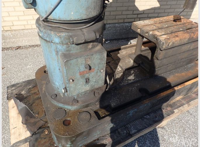 Ikeda Radial Arm Drill