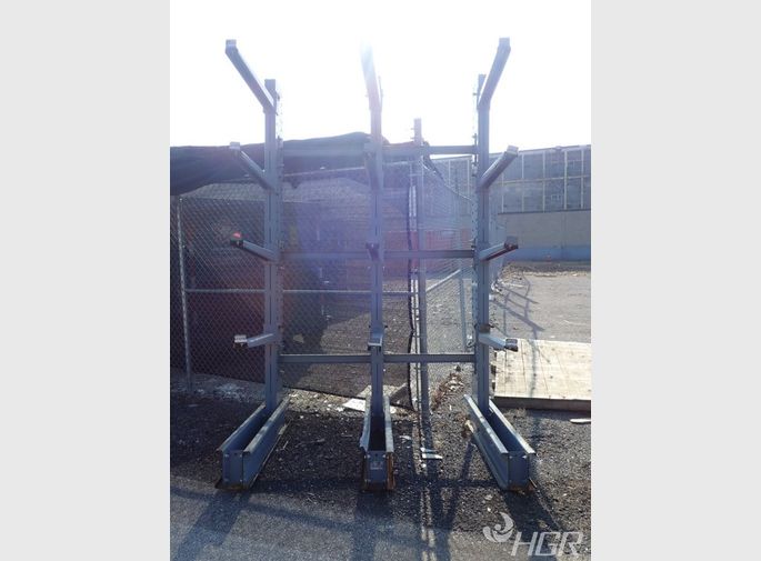  Cantilever Racking