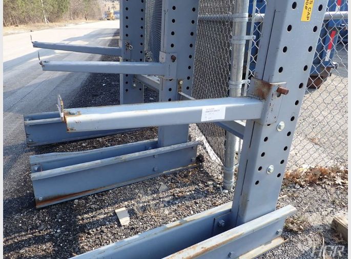  Cantilever Racking
