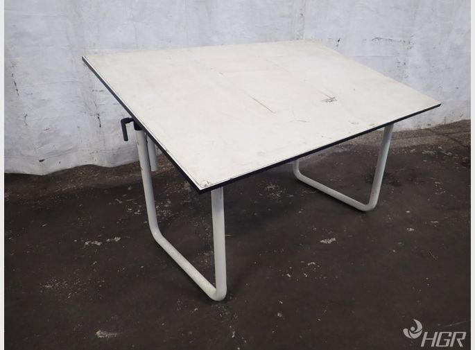  Drafting Table