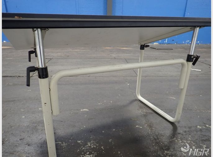  Drafting Table