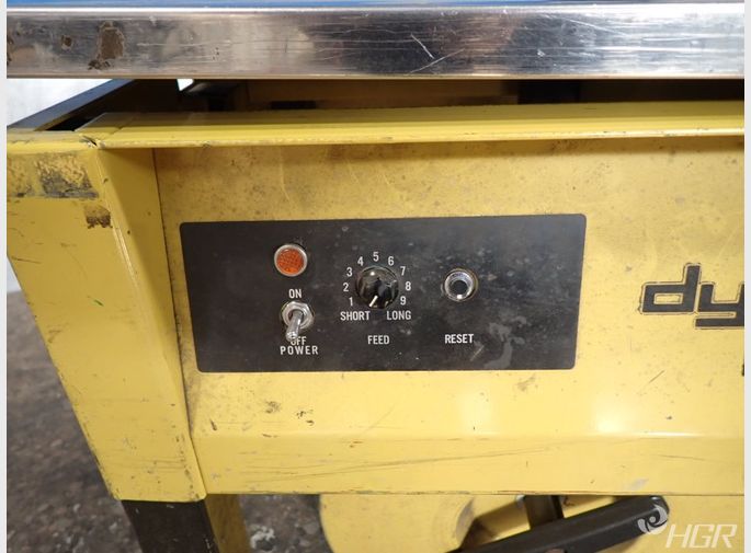 Dynaric Strapping Machine