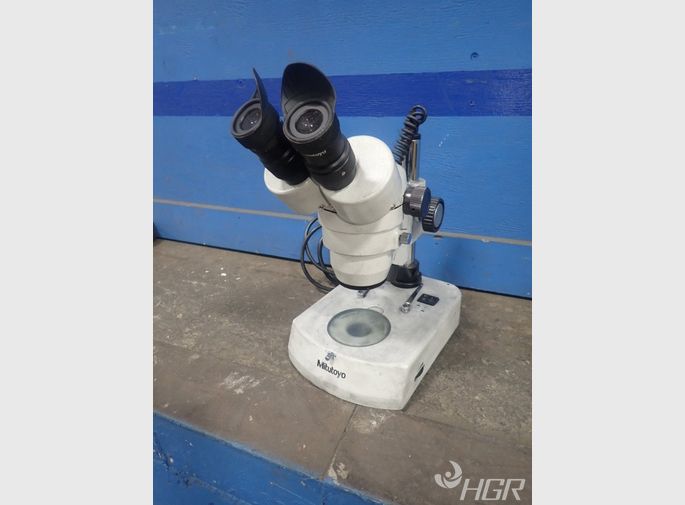 Mitutoyo Microscope