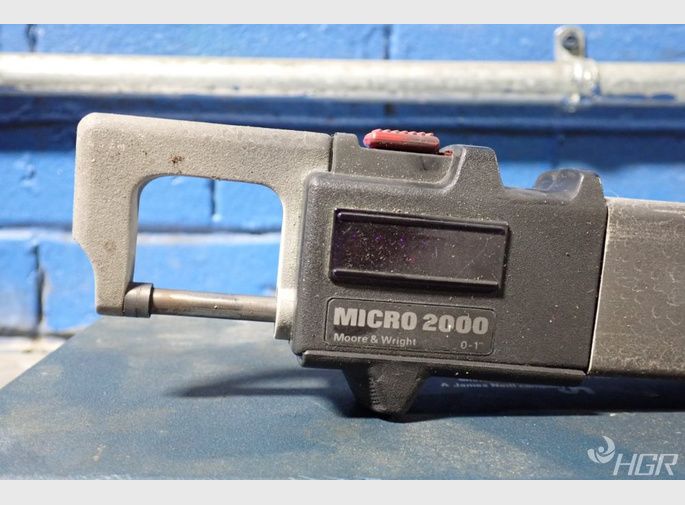 M  W Digital Micrometer