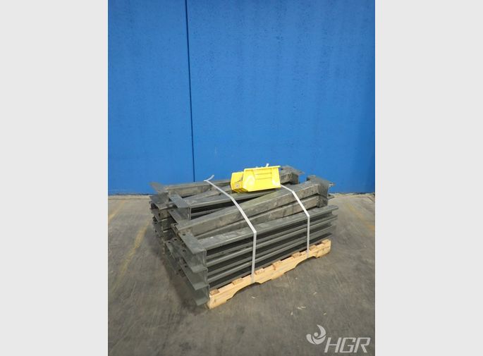 Cantilever Racking