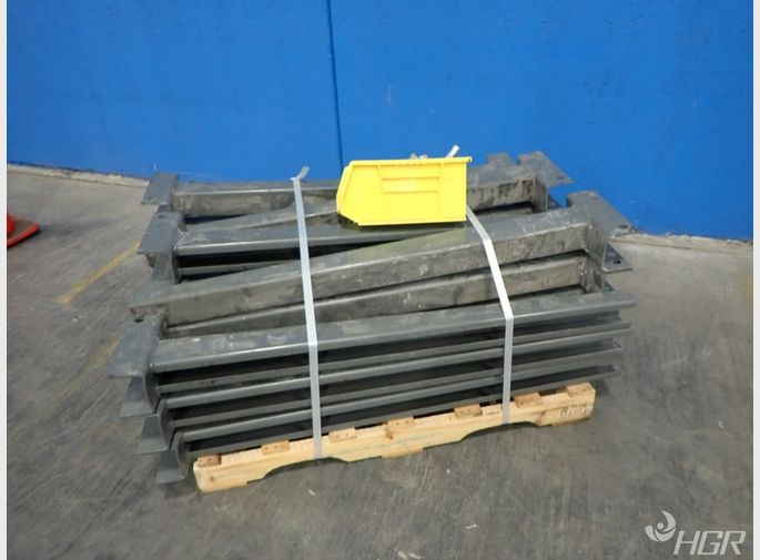  Cantilever Racking