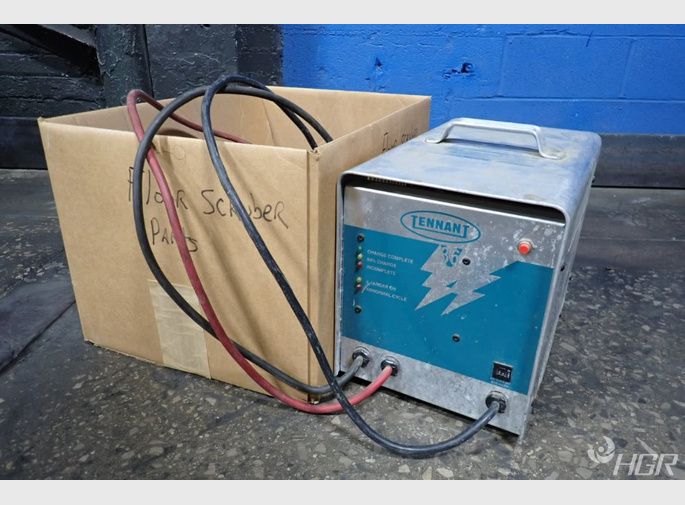 Tennant Battery Charger