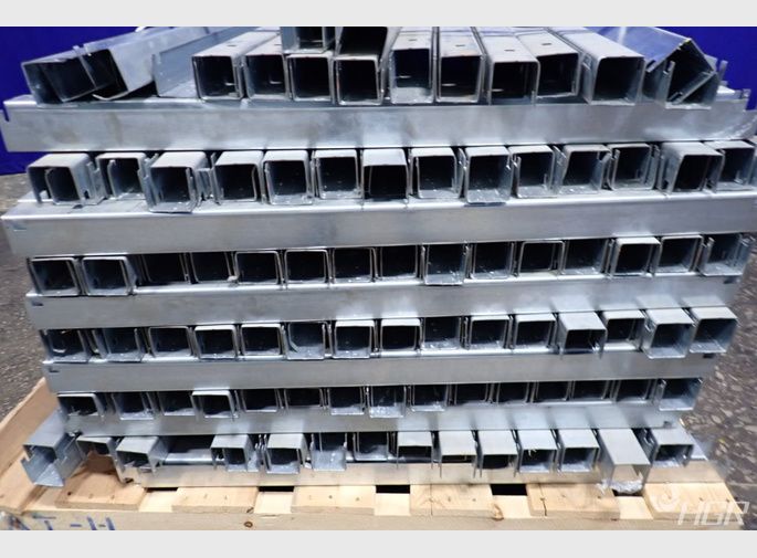 Pallet Rack Brackets