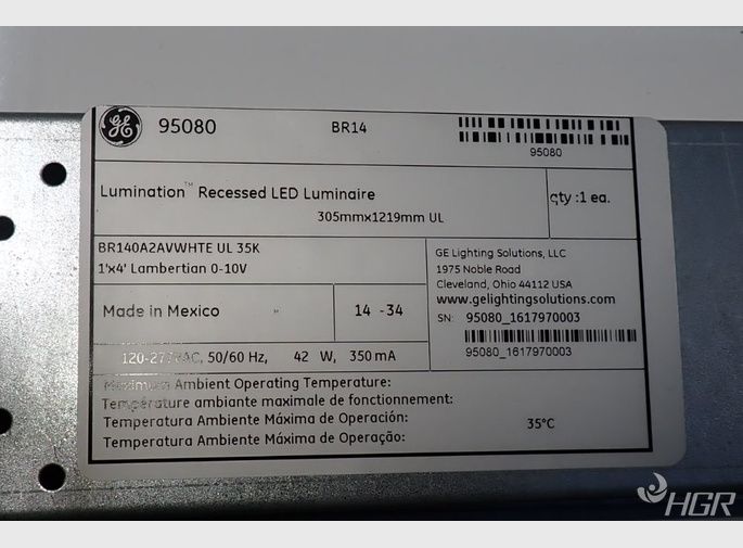 General Electric Light Fixture