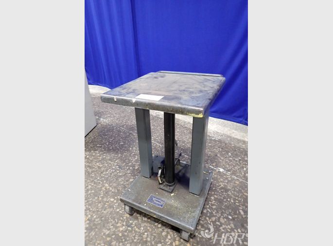 Wesco Hydraulic Lift Table