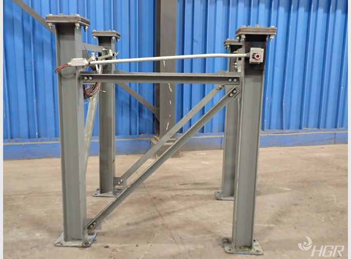  Machine Stand