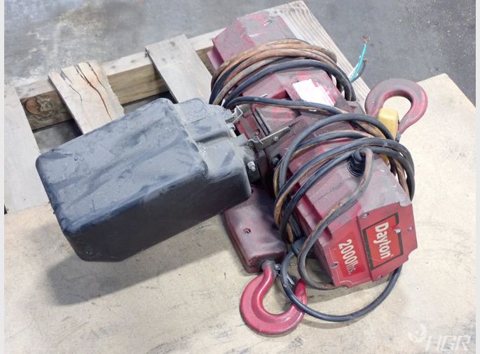 Dayton Electric Chain Hoist