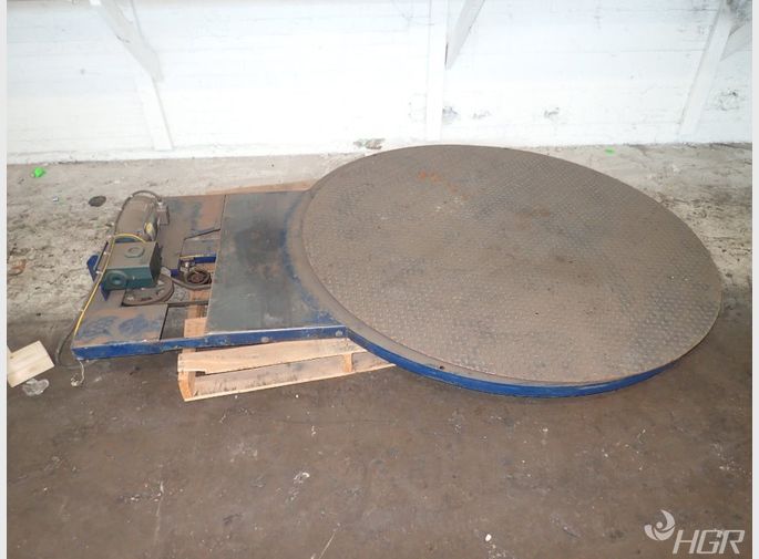  Stretch Wrapper Table