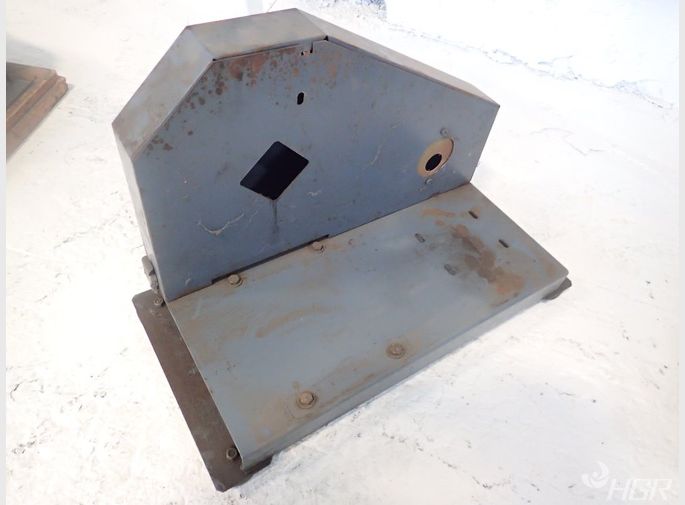 Welch Vacuum Pump Frame