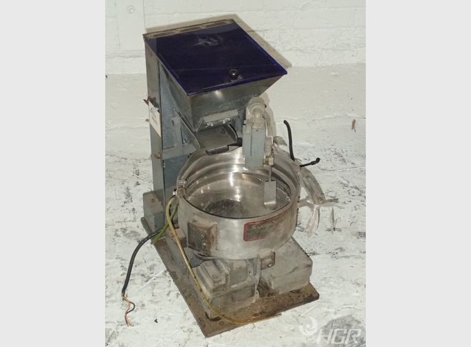 Service Engineering Inc Vibratory Feeder