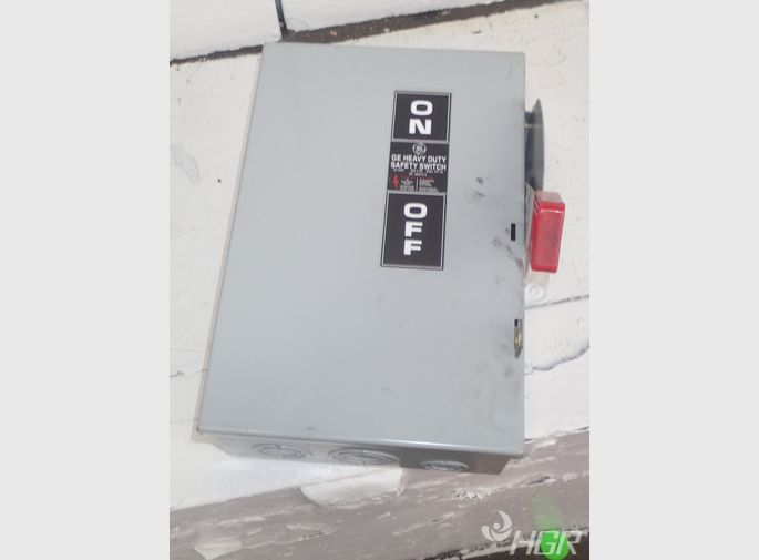 General Electric Safety Switch