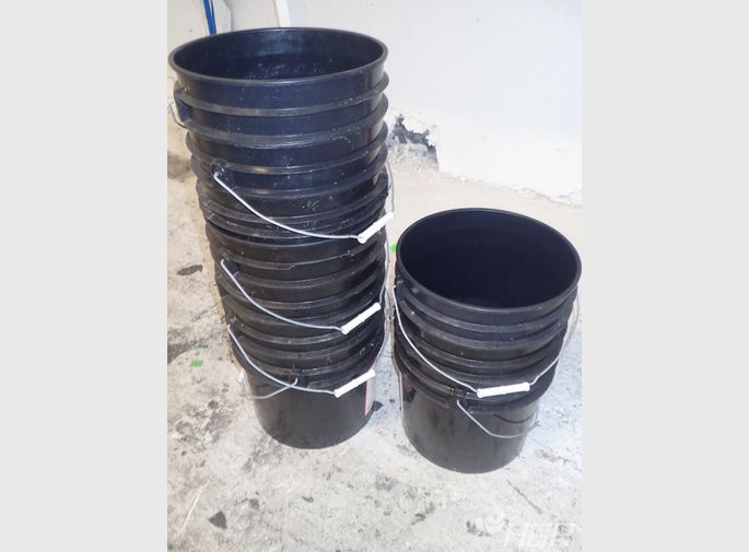  Bucket