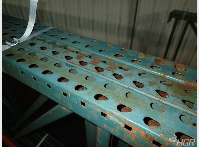  Pallet Racking Lot