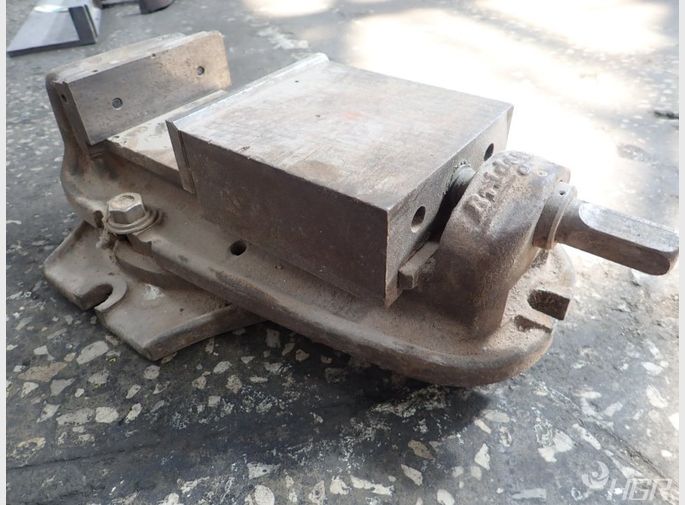 Bridgeport 6 Vise